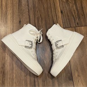 New Gianni Bini Kophie White Hightop Platform Rhinestone Buckle Sneakers Shoes